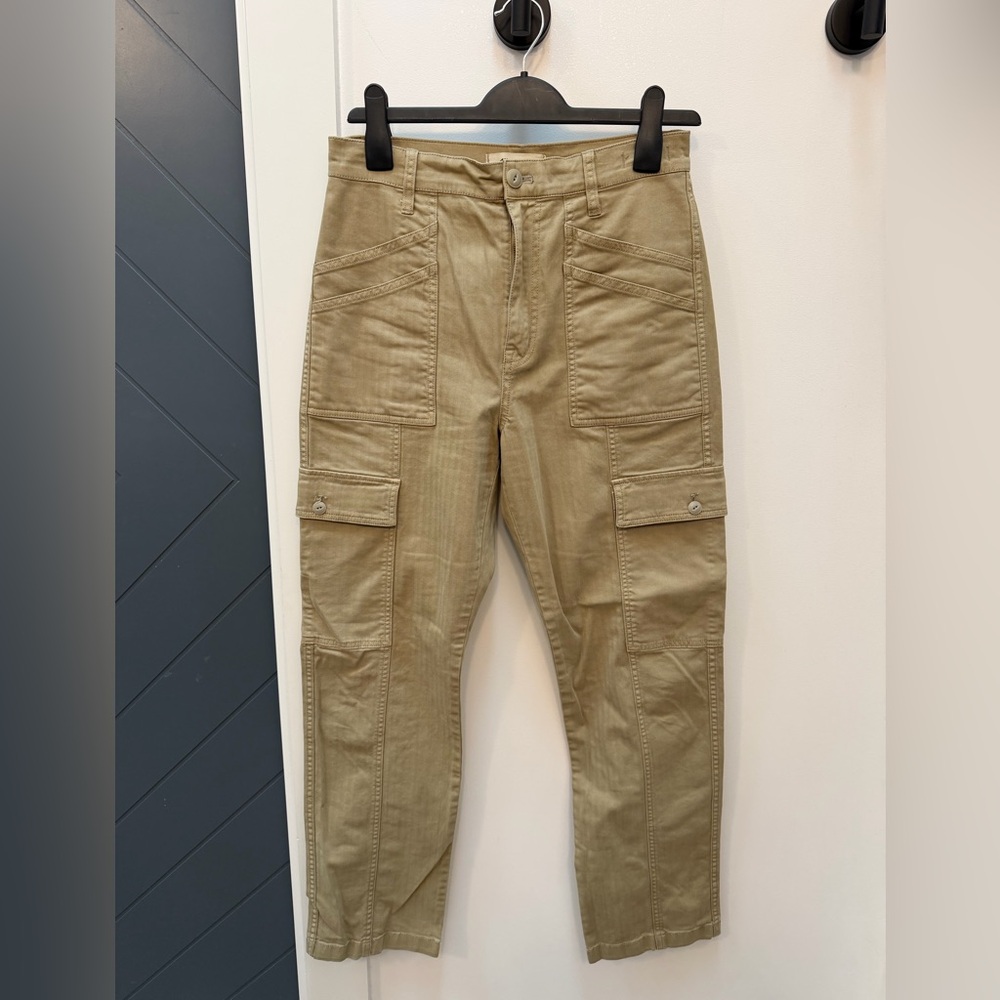 Madewell Woman’s 90’s straight Khaki Cargo Pants